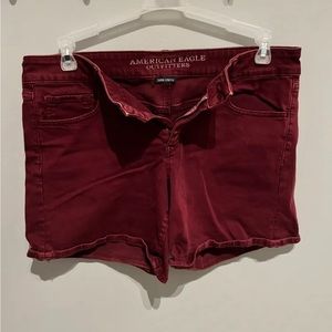 American Eagle Shorts - Regular Rise, Midi Length